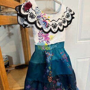 Disney Encanto Girls Fiesta Dress Scallop Collar Embroidered Skirt Size 3T